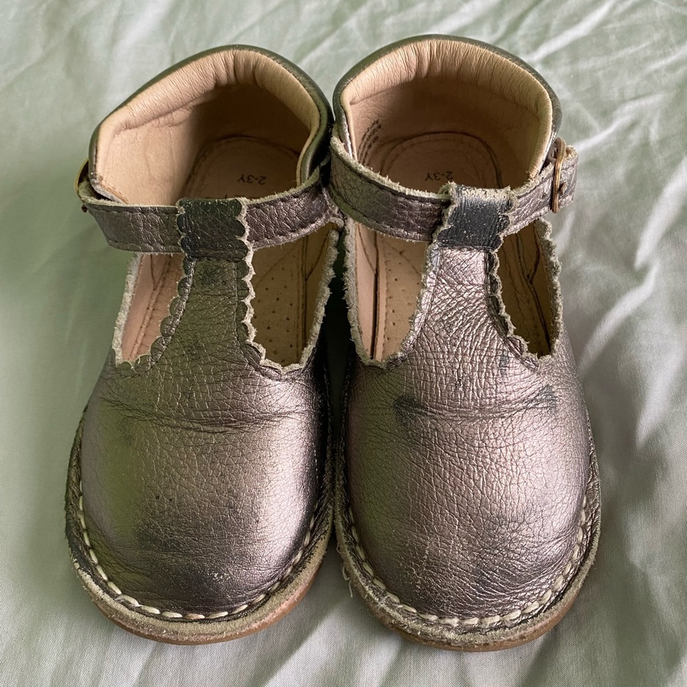 Lot of two Monkey Feet size 2-3Y